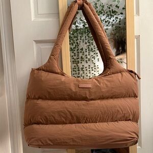 Max Studio Travel Over the Shoulder Puffer Bag